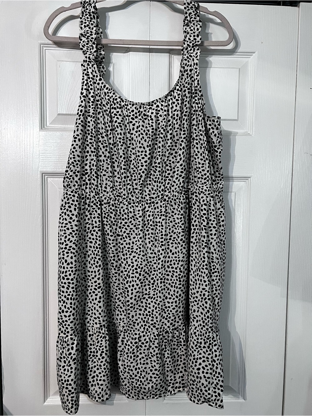 Banana Republic Black and White Dress